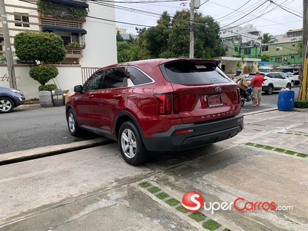 2021 Kia Sorento LX — foto 4 / 11