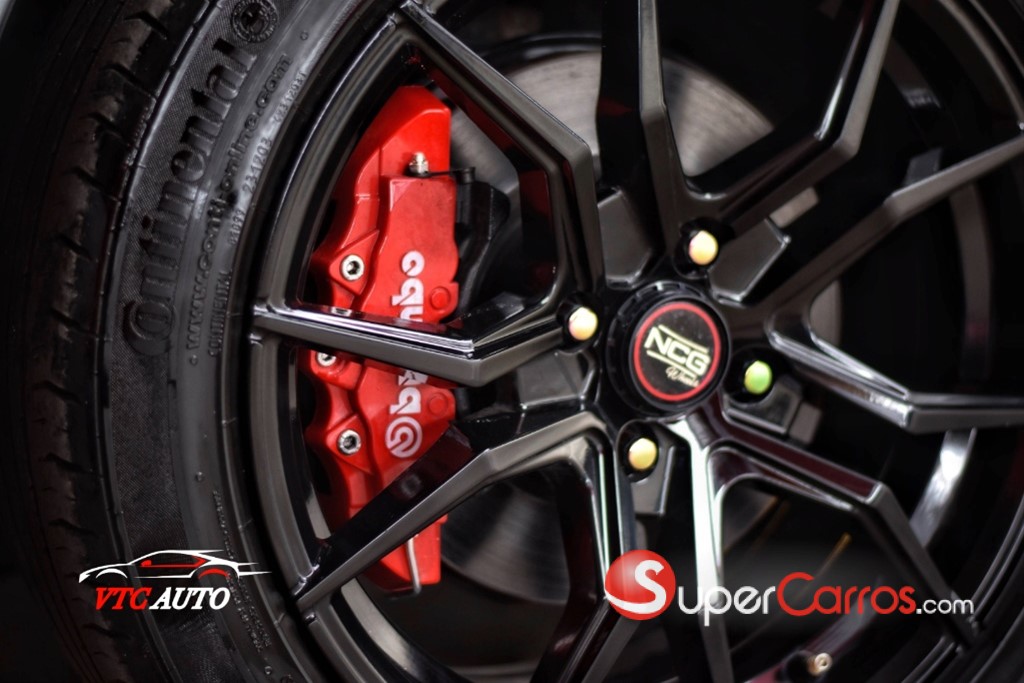 2019 Toyota VITZ GR Sport — foto 11 / 12