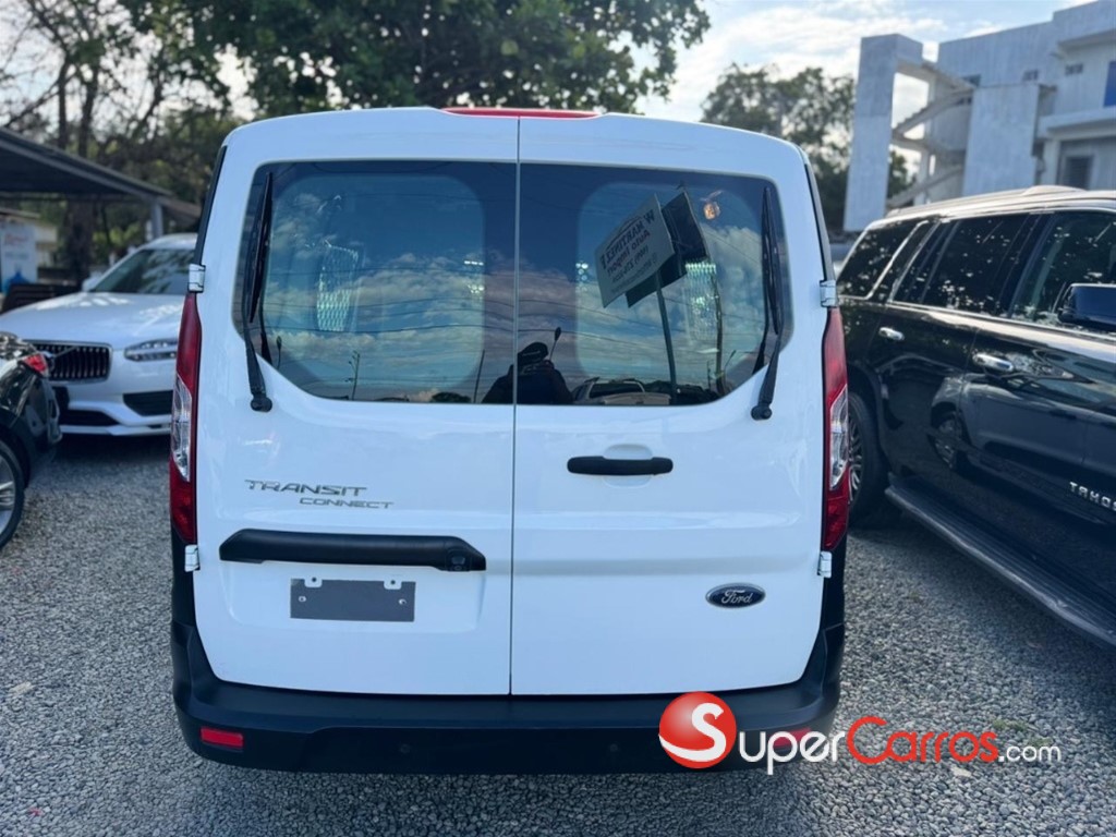 2020 Ford Transit Connect — foto 5 / 10