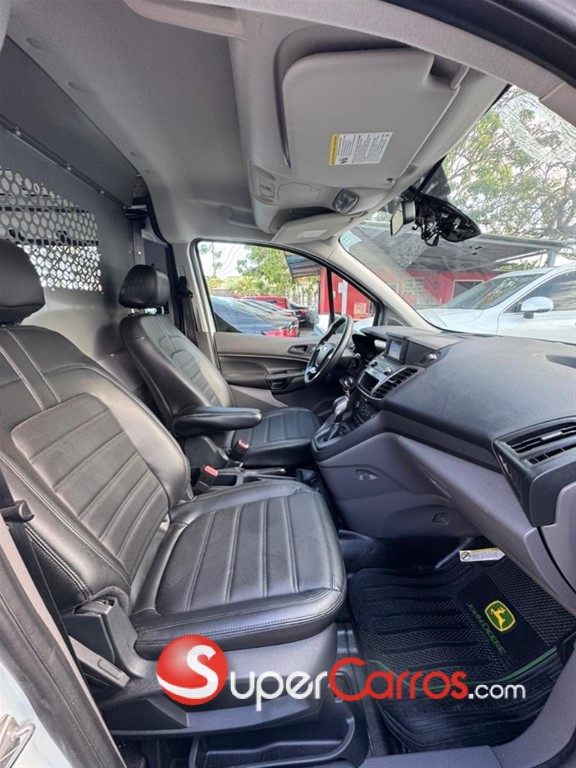 2020 Ford Transit Connect — foto 8 / 10