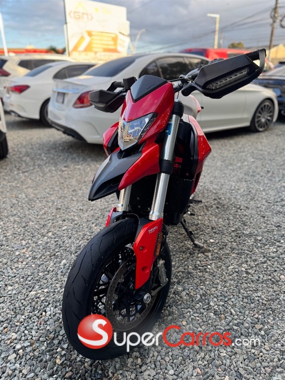 2016 Ducati Hypermotard — foto 5 / 12