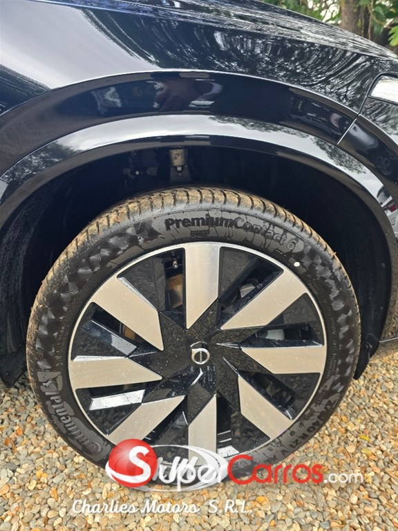 2025 Volvo XC90 Ultimate T8 — foto 5 / 12