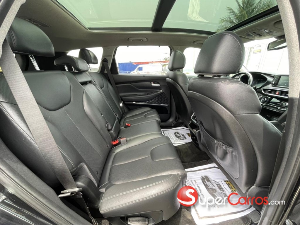 2020 Hyundai Santa Fe SEL — foto 8 / 10