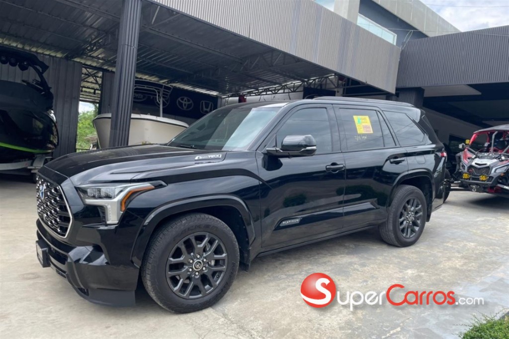2023 Toyota Sequoia Platinium — foto 10 / 10