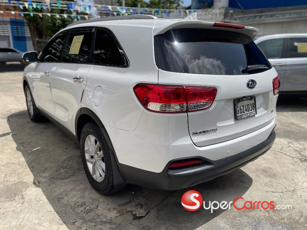2018 Kia Sorento LX — foto 4 / 10