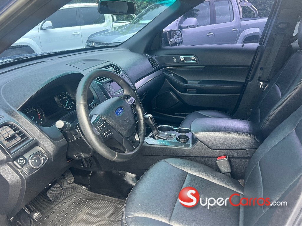 2019 Ford Explorer — foto 4 / 6