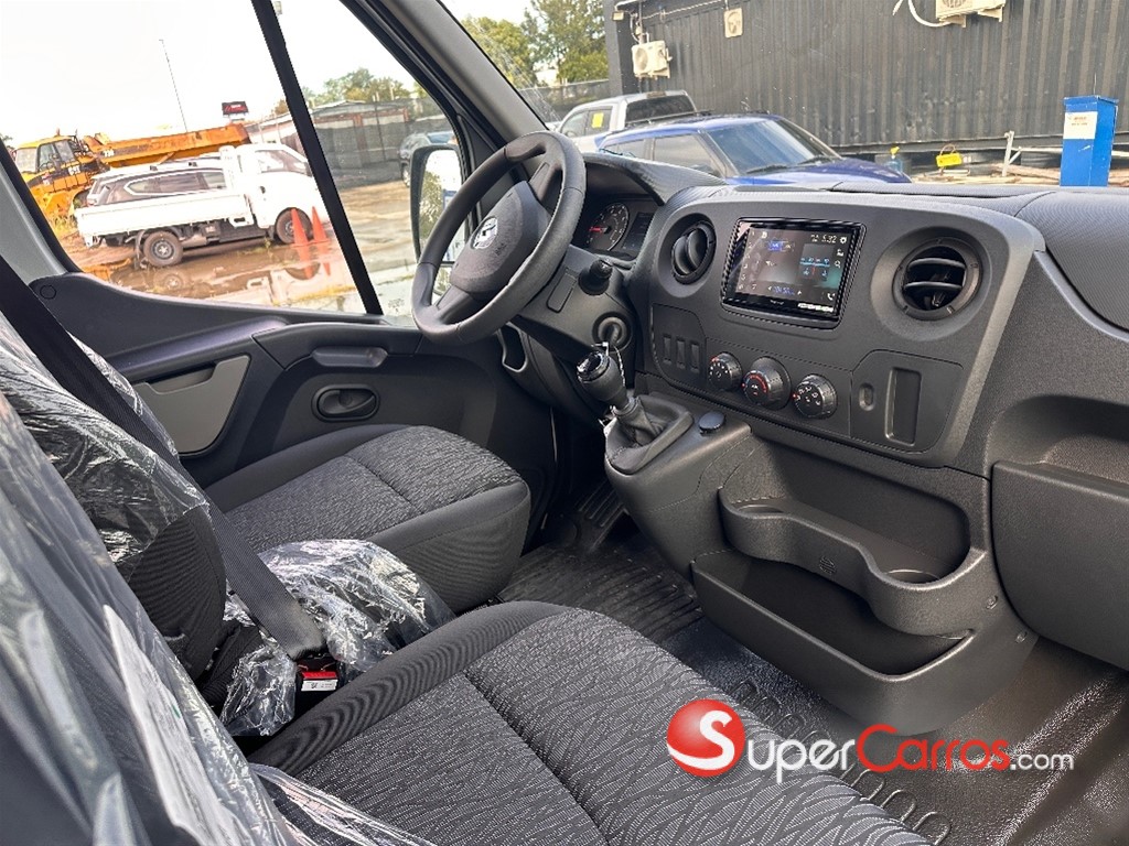 2026 Renault Master Carga — foto 5 / 7