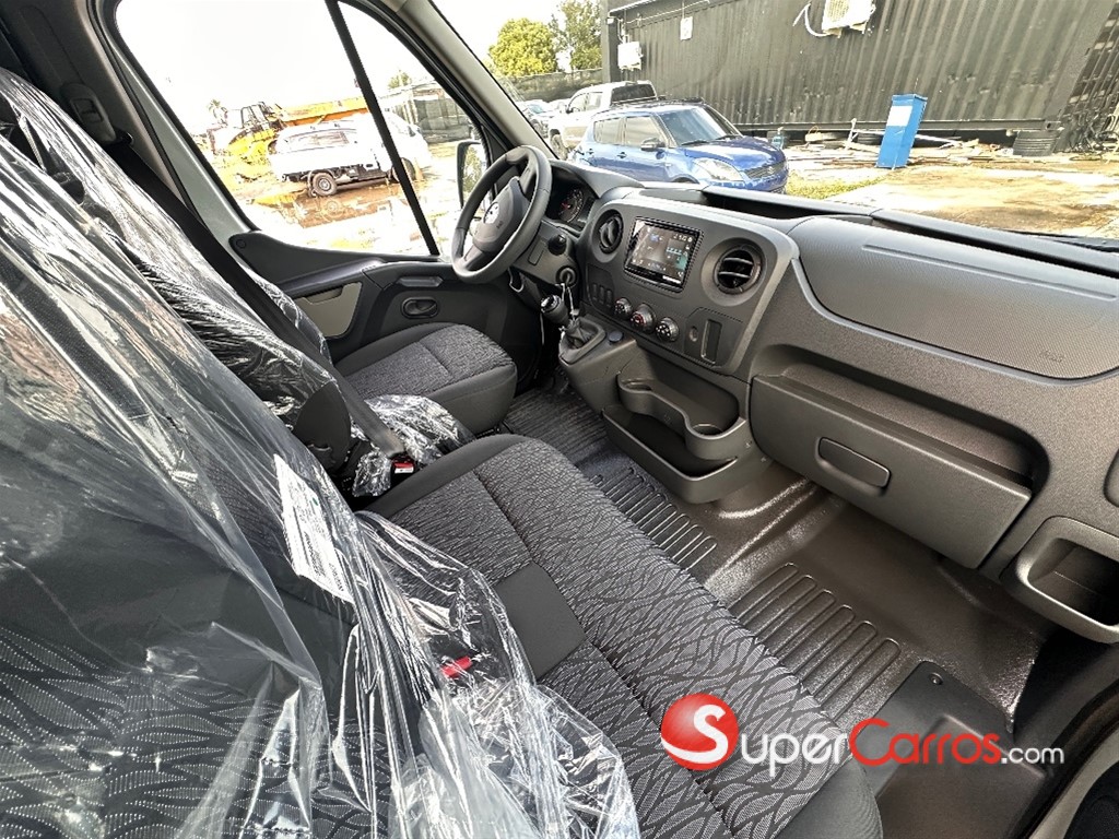2026 Renault Master Carga — foto 6 / 7