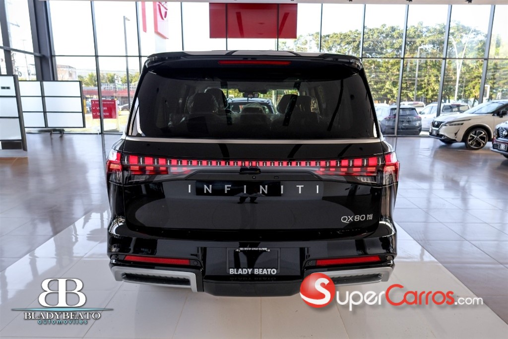 2026 Infiniti QX-80 — foto 5 / 12