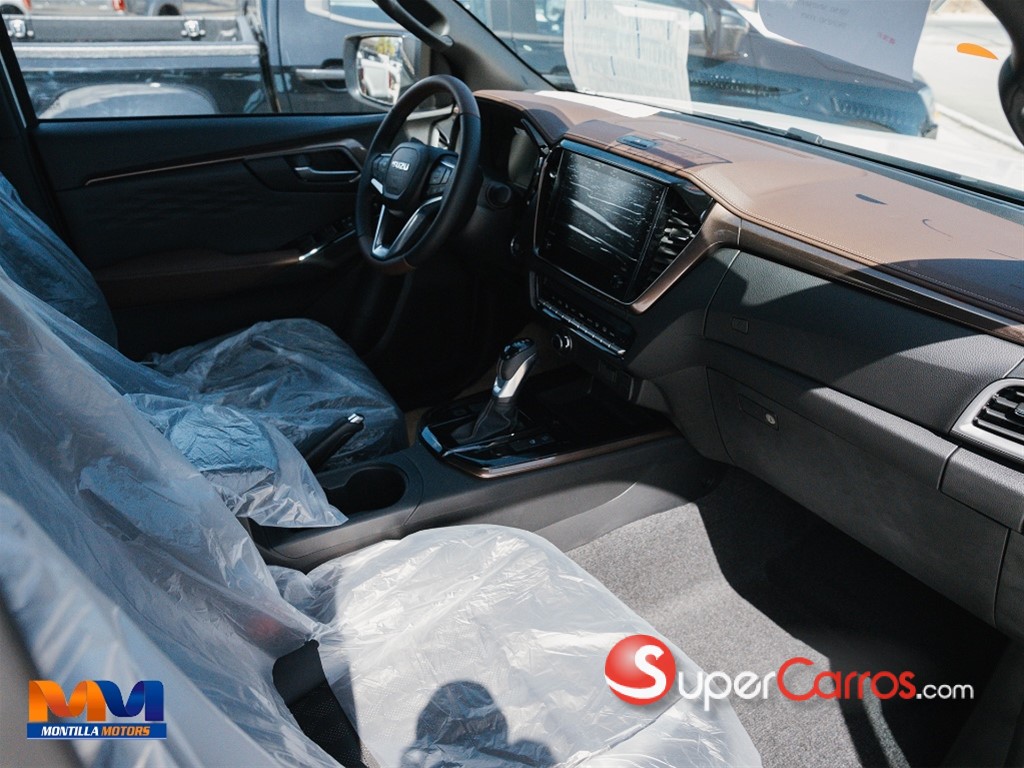 2026 Isuzu DMAX LSE — foto 2 / 5