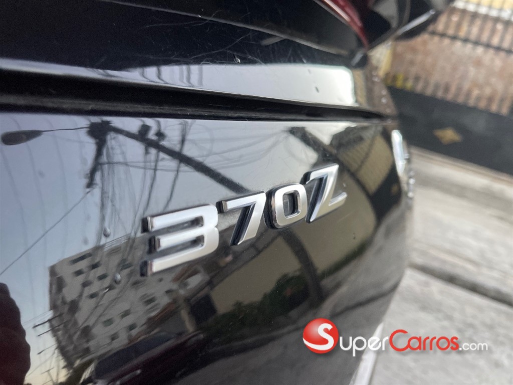 2014 Nissan 370-Z — foto 2 / 5