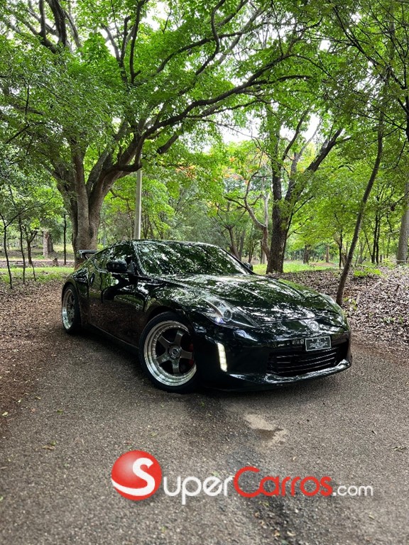 2014 Nissan 370-Z — foto 4 / 5
