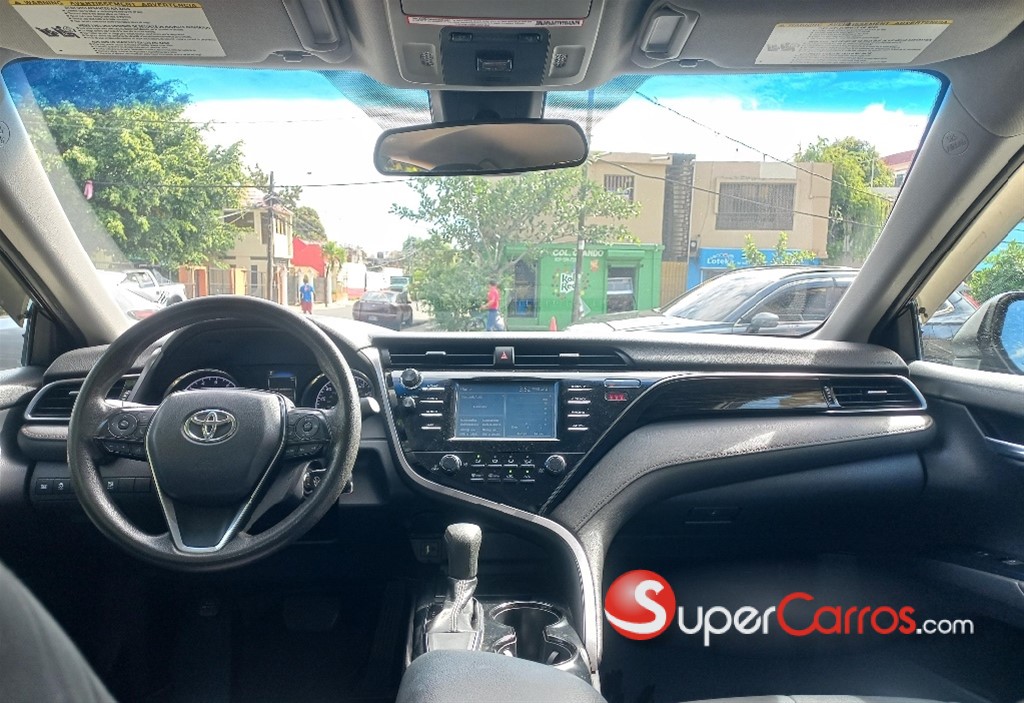 2019 Toyota Camry LE — foto 5 / 7