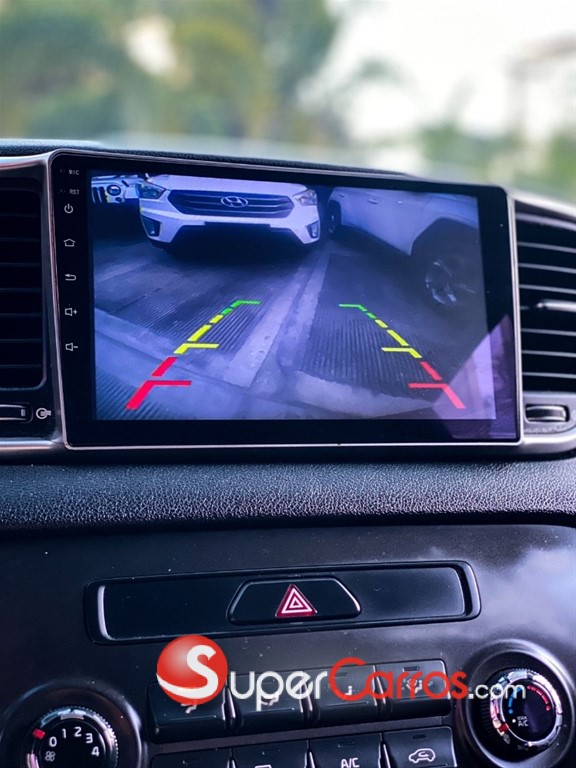 2020 Kia Sportage — foto 6 / 10