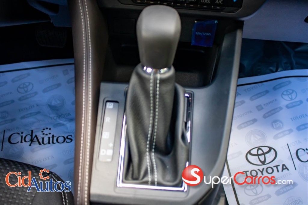 2026 Toyota Yaris E — foto 6 / 11