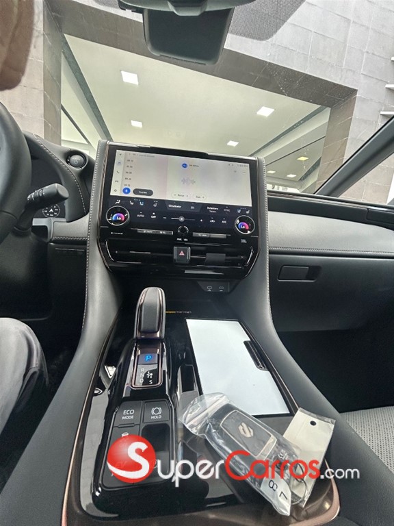 2025 Toyota Alphard Limited Hybrid — foto 9 / 9