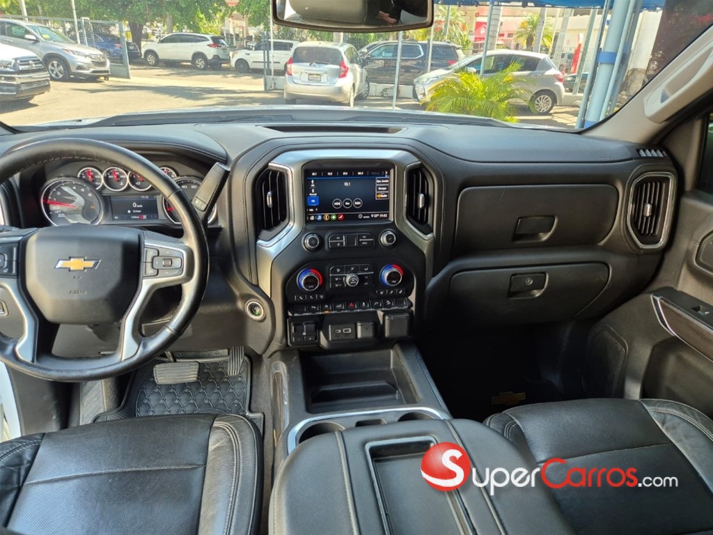 2020 Chevrolet Silverado Z 71 — foto 10 / 12