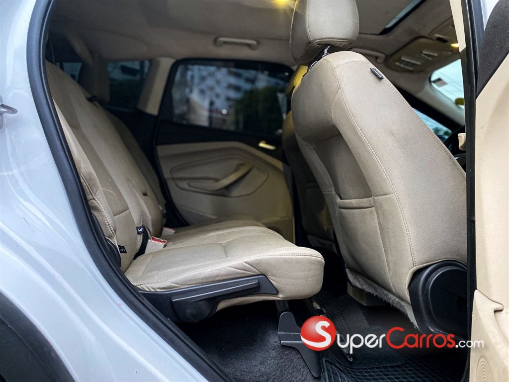2017 Ford Escape SE — foto 5 / 9