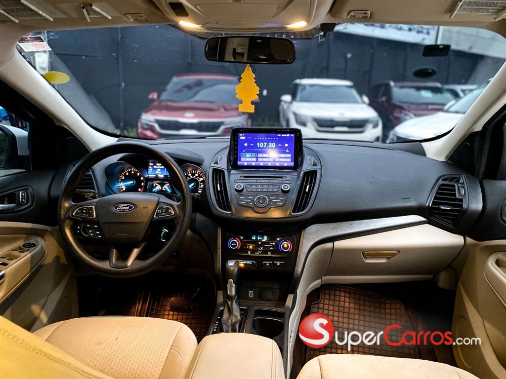 2017 Ford Escape SE — foto 7 / 9