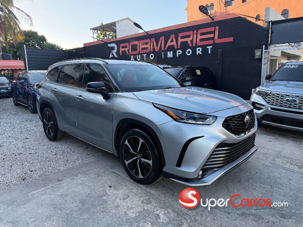 2021 Toyota Highlander XSE