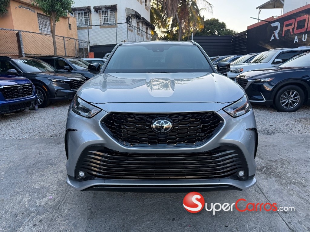 2021 Toyota Highlander XSE — foto 3 / 12