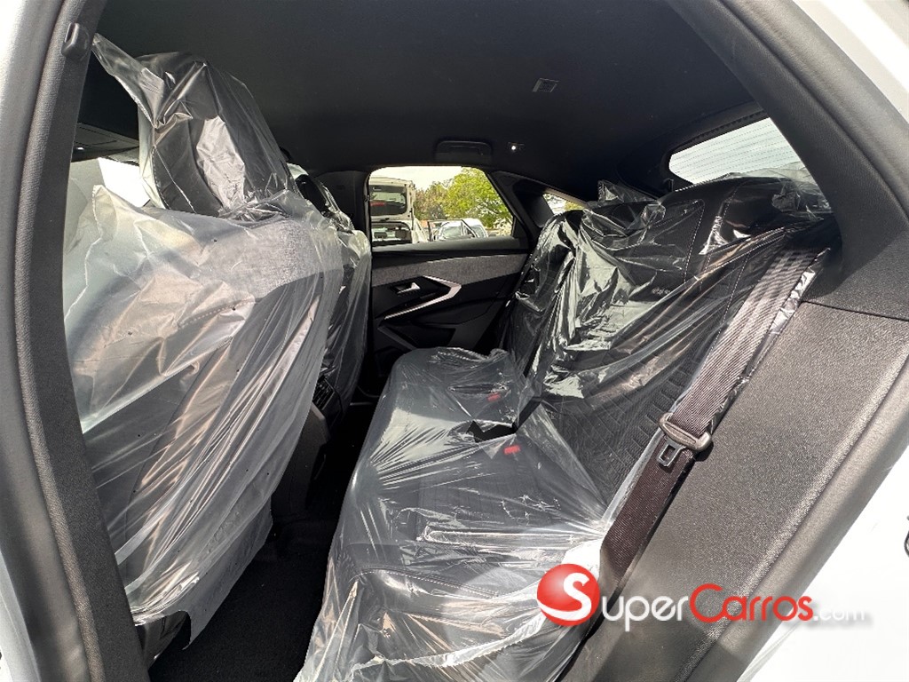 2027 Peugeot 3008 Allure — foto 7 / 8