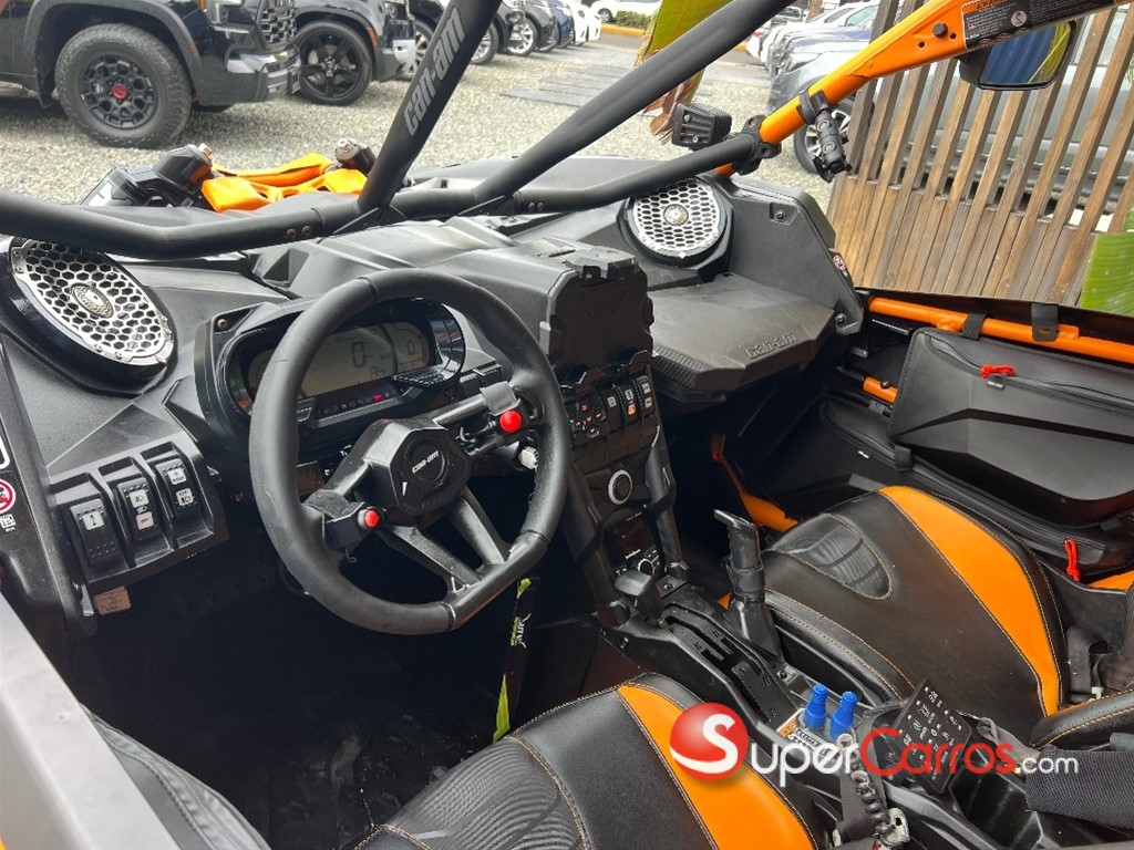 2020 Can Am Maverick X3 XRC — foto 4 / 5