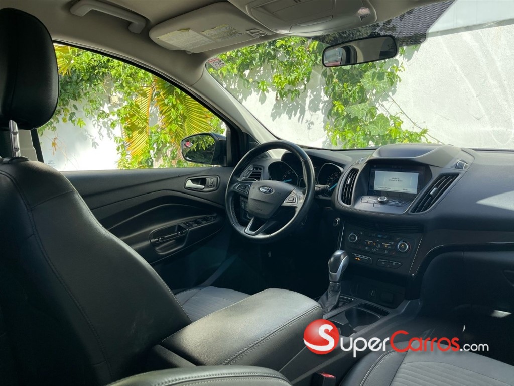 2019 Ford Escape SEL Ecoboost — foto 7 / 10