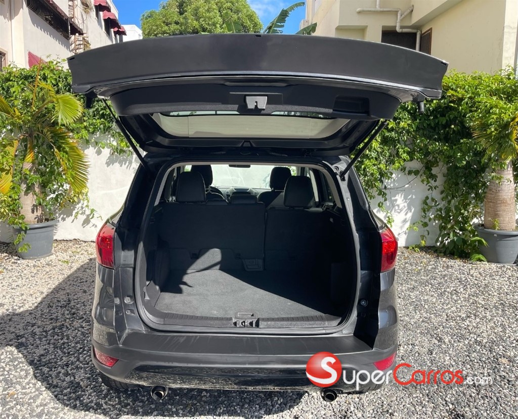 2019 Ford Escape SEL Ecoboost — foto 10 / 10