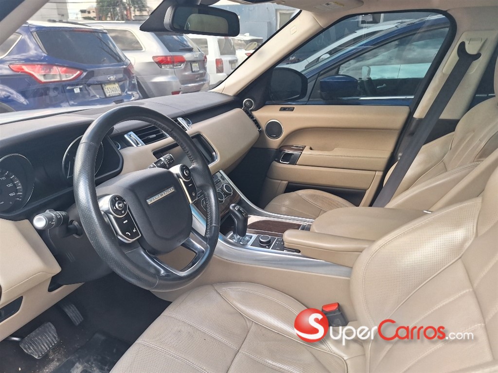 2015 Land Rover Range Rover SE — foto 3 / 6