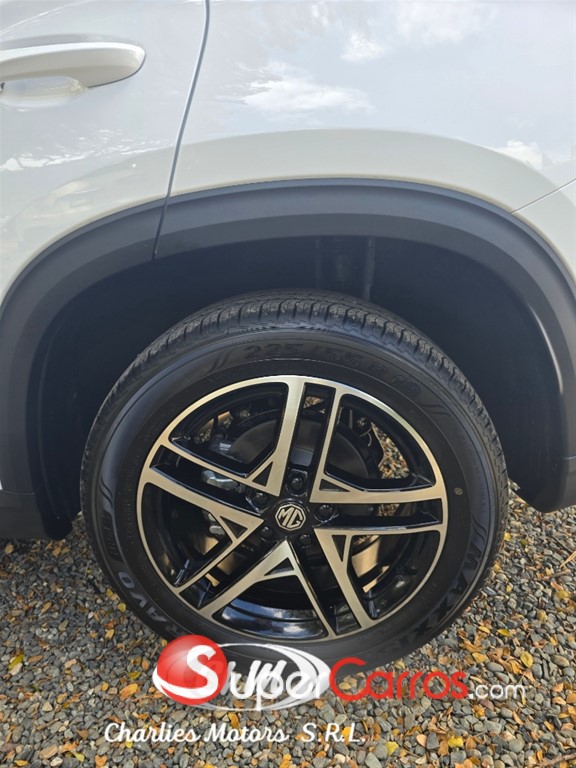 2026 MG One — foto 5 / 12