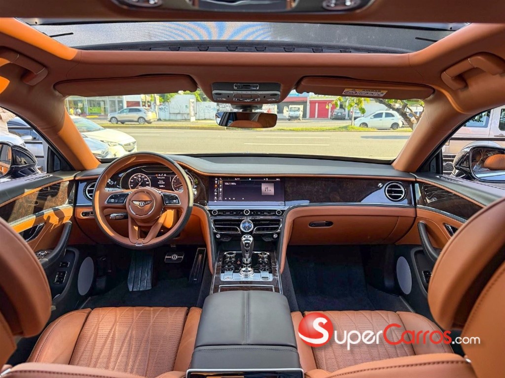 2022 Bentley Continental Flying Spur — foto 5 / 12