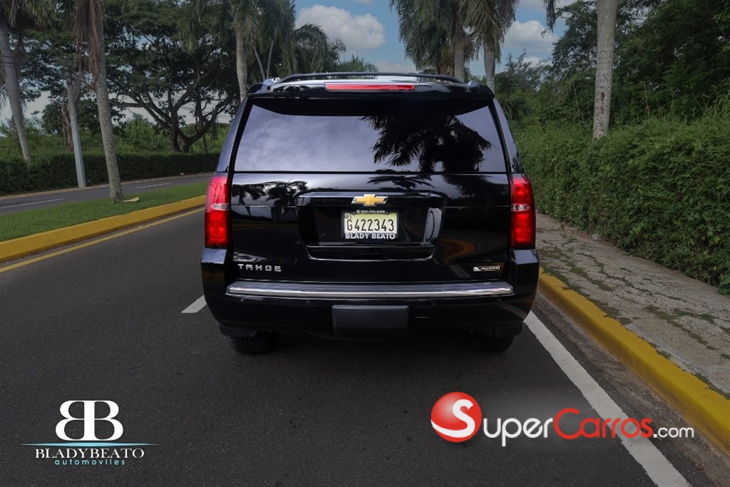 2017 Chevrolet Tahoe Premier — foto 11 / 12