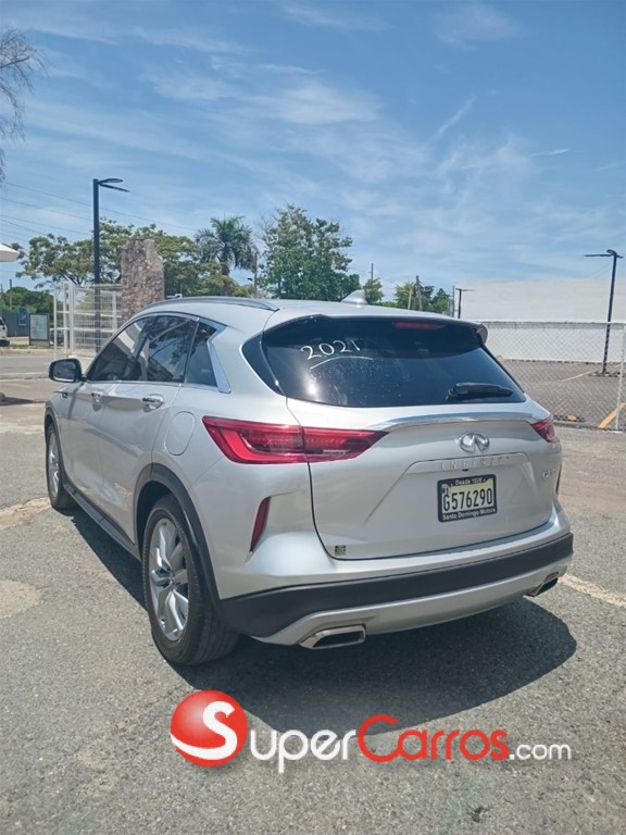 2021 Infiniti QX-50 Luxe — foto 11 / 12