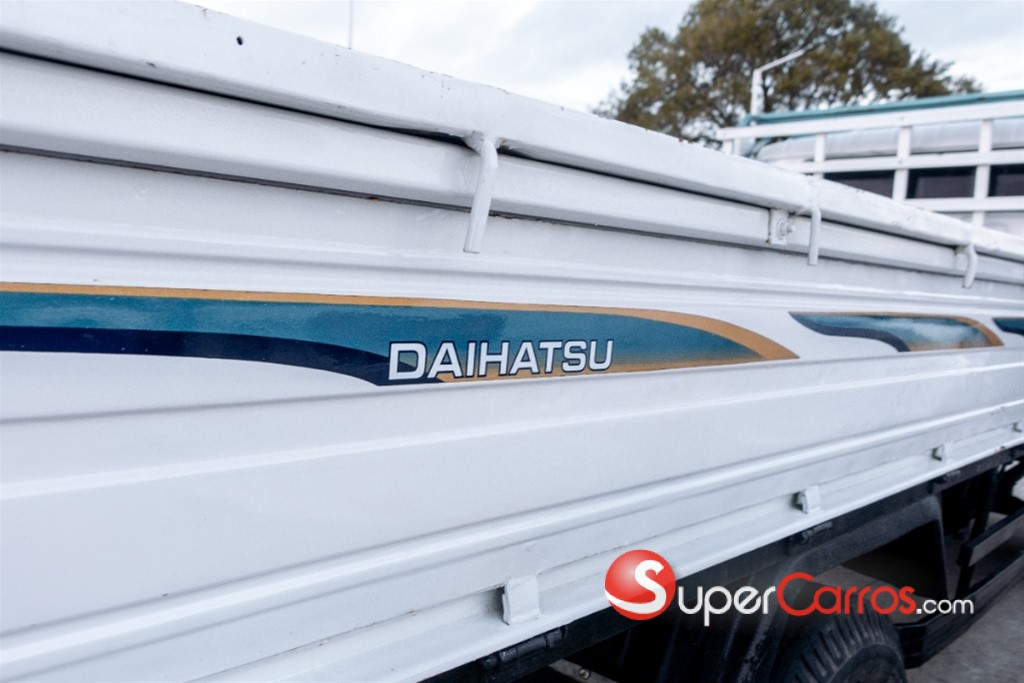 2007 Daihatsu Delta Cama larga — foto 6 / 10