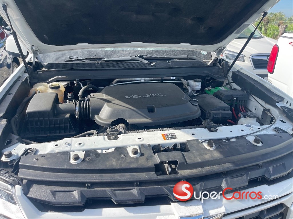 2021 Chevrolet Colorado LT — foto 9 / 10