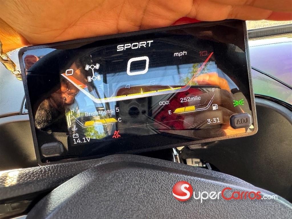 2023 CF Moto Z-Force 1000 — foto 10 / 12