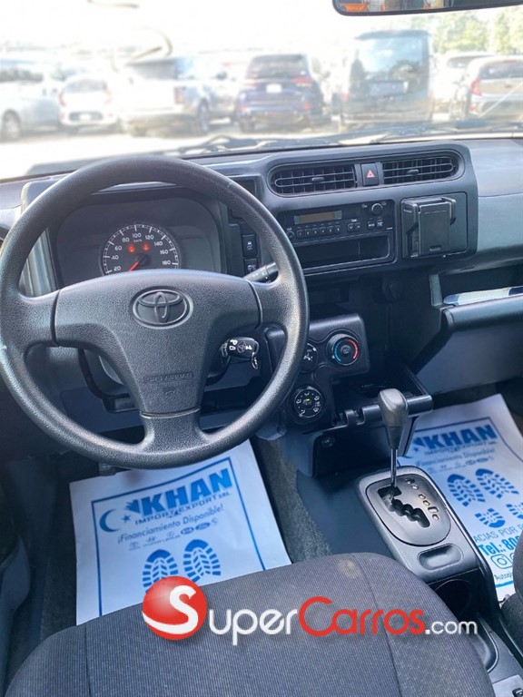 2019 Toyota Probox — foto 9 / 10