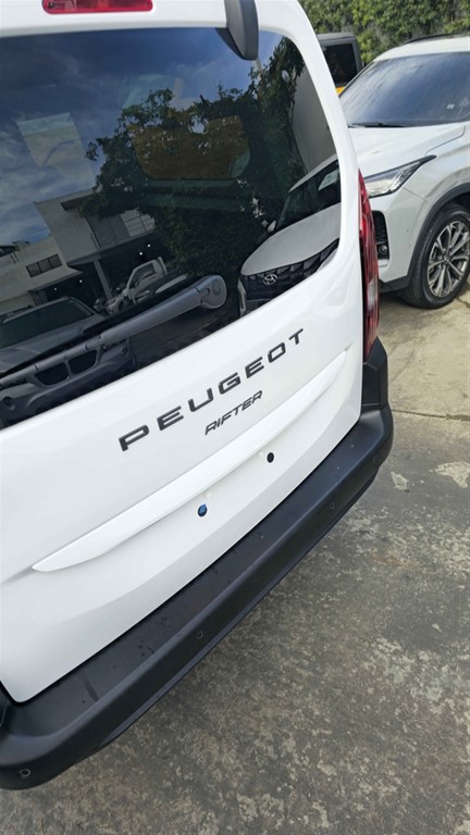 2026 Peugeot Rifter — foto 10 / 12