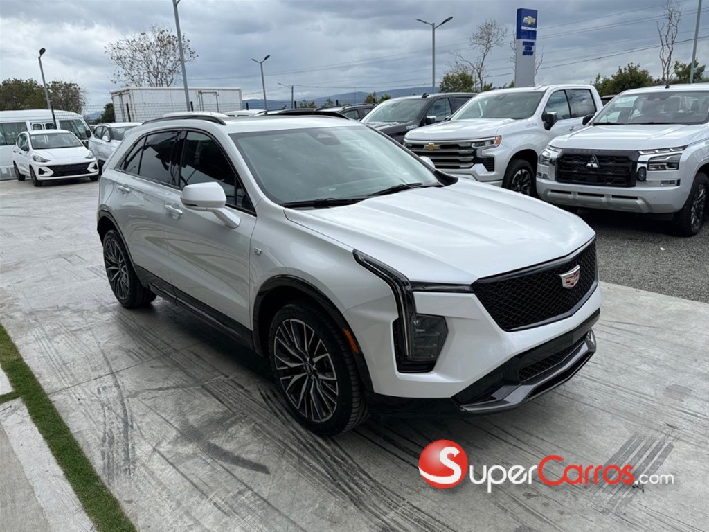 2025 Cadillac XT4 350 T — foto 10 / 10