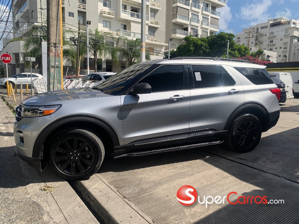 2020 Ford Explorer XLT 4WD — foto 11 / 12