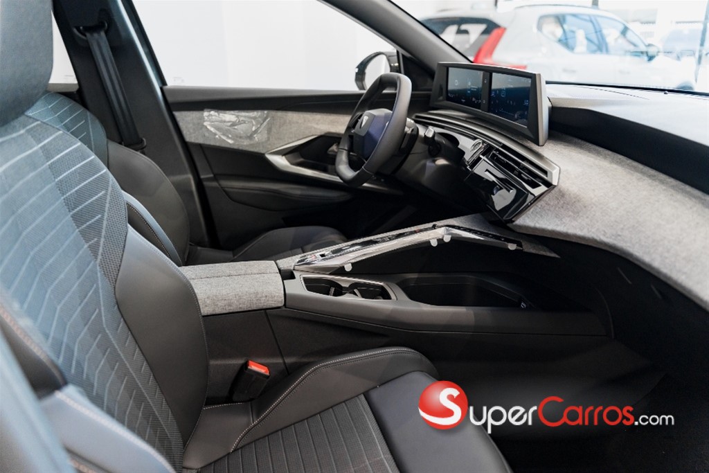 2026 Peugeot 3008 Allure — foto 8 / 10