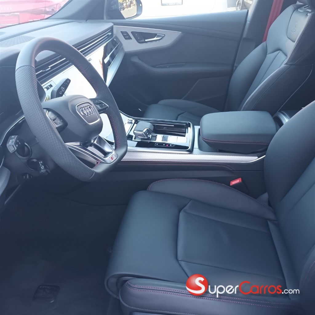 2025 Audi Q8 SLINE QUATRO PRESTIGE — foto 7 / 12