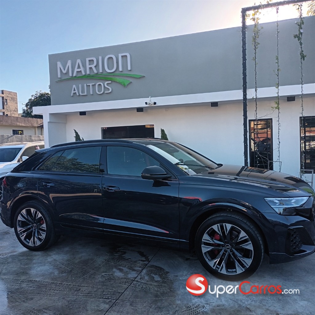 2025 Audi Q8 SLINE QUATRO PRESTIGE — foto 10 / 12