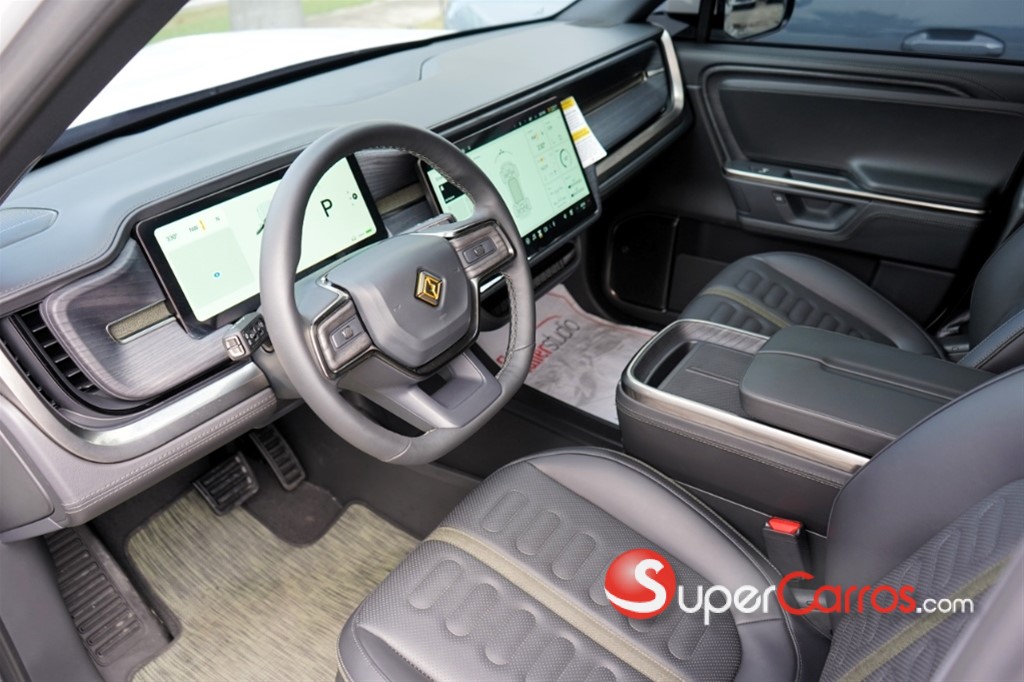 2025 Rivian R1S — foto 5 / 12