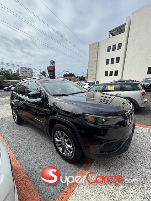 2019 Jeep Cherokee Latitude — foto 3 / 9