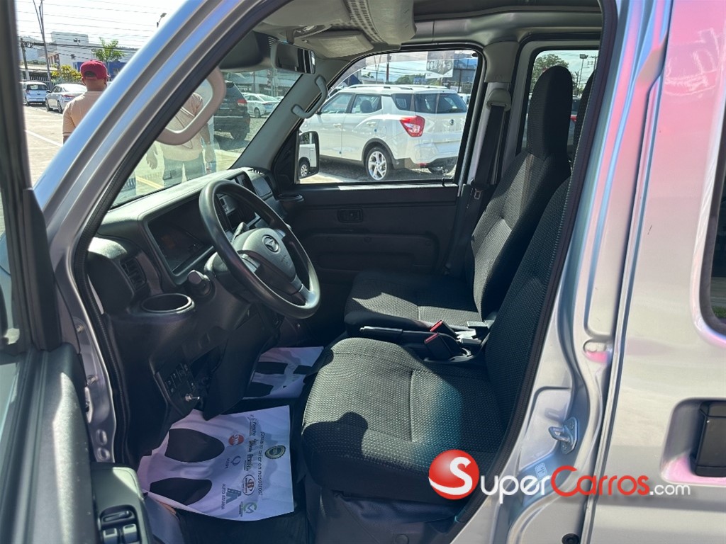 2019 Daihatsu Hijet — foto 5 / 10