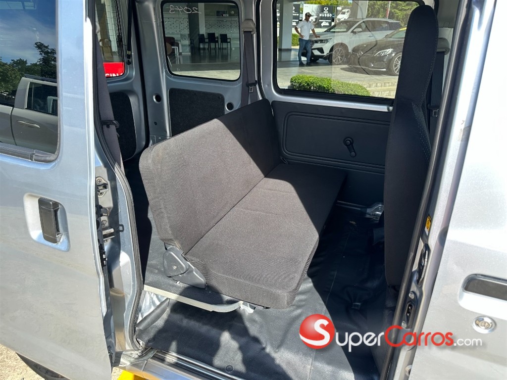 2019 Daihatsu Hijet — foto 7 / 10
