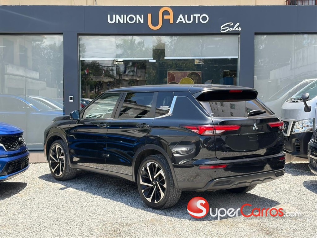 2022 Mitsubishi Motors Outlander Sport — foto 2 / 10