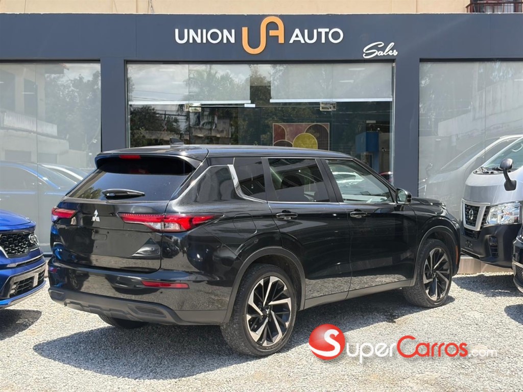 2022 Mitsubishi Motors Outlander Sport — foto 7 / 10